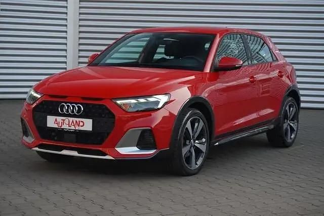 Second-hand Audi A1 Comfort 150 CP (110 kW) 2020 Roșu SUV