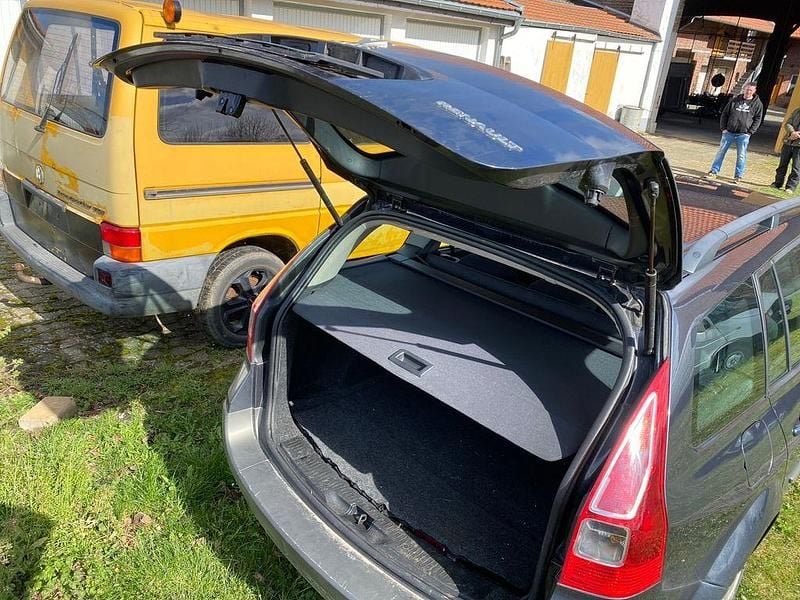 Gebraucht Renault Mégane II 111 PS (81 kW) 2006 Grau Limousine