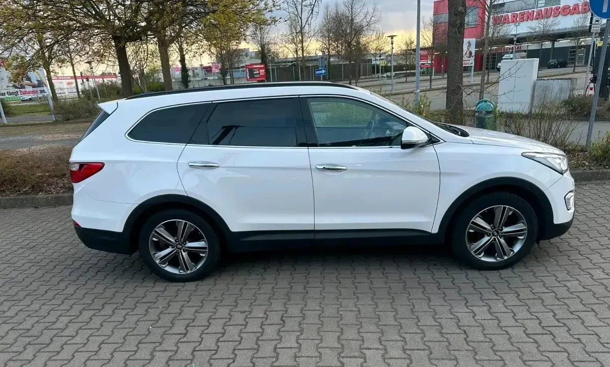 Gebraucht Hyundai Grand Santa Fe 200 PS (147 kW) 2016 Weiß SUV