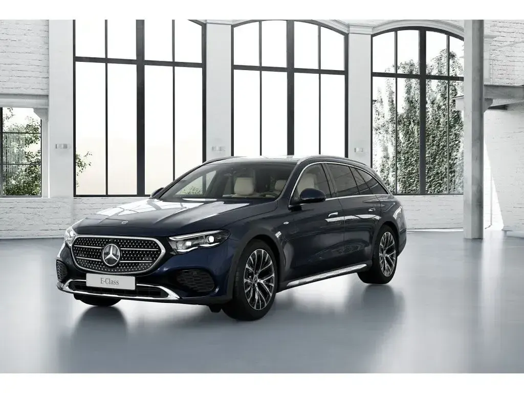 Gebraucht Mercedes E300 197 PS (144 kW) 2025 Nautikblau Kombi