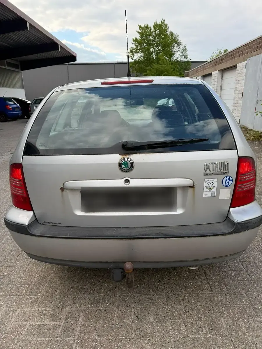 Gebraucht Skoda Octavia 105 PS (77 kW) 2000 Silber Kombi