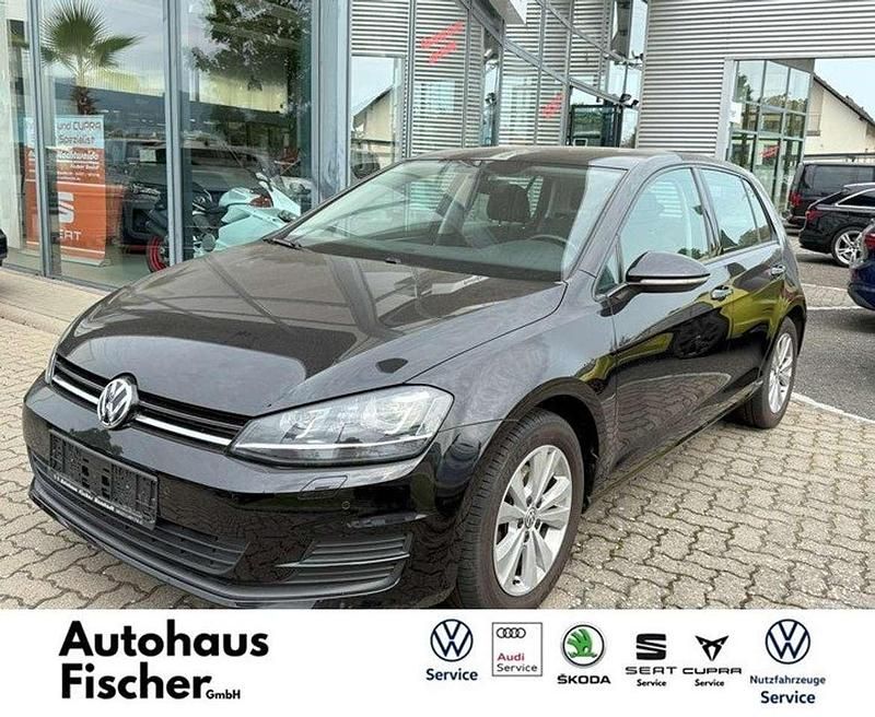 Schwarz Gebraucht 2017 VW Golf VII Comfortline Kleinwagen | 16.390 € (Fairer Preis) - Bild 1/4