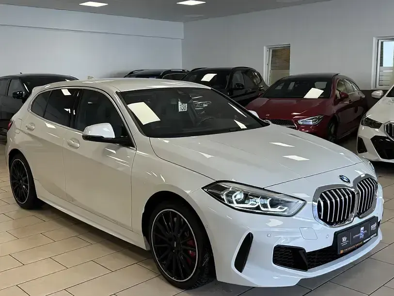 Gebraucht BMW 128 Performance 265 PS (194 kW) 2023 Weiß Kleinwagen