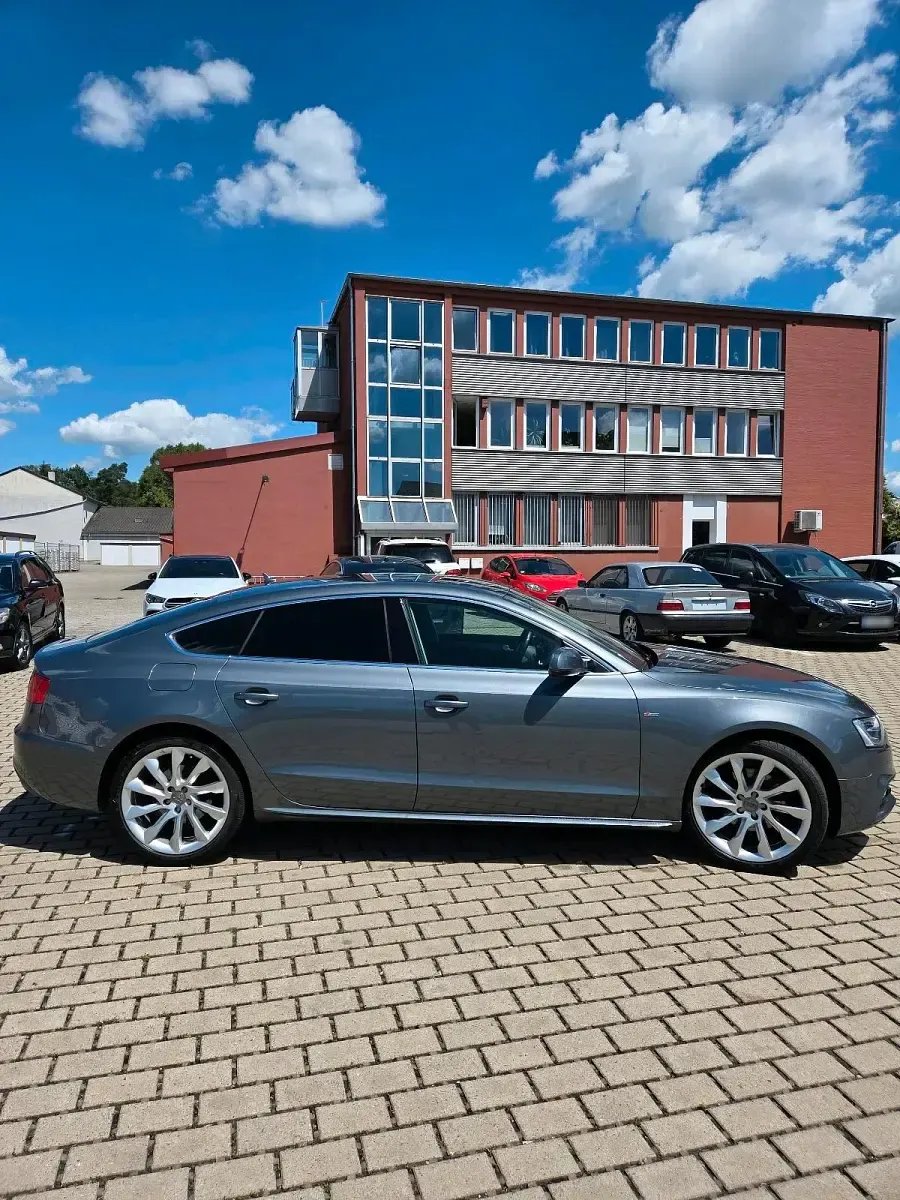 Gebraucht Audi A5 S-Line 170 PS (125 kW) 2013 Grau Coupé