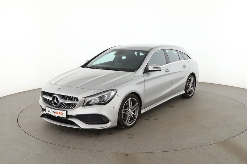 Silber Gebraucht 2018 Mercedes CLA180 Shooting Brake AMG line Kombi | 20.960 € (Fairer Preis) - Bild 1/4