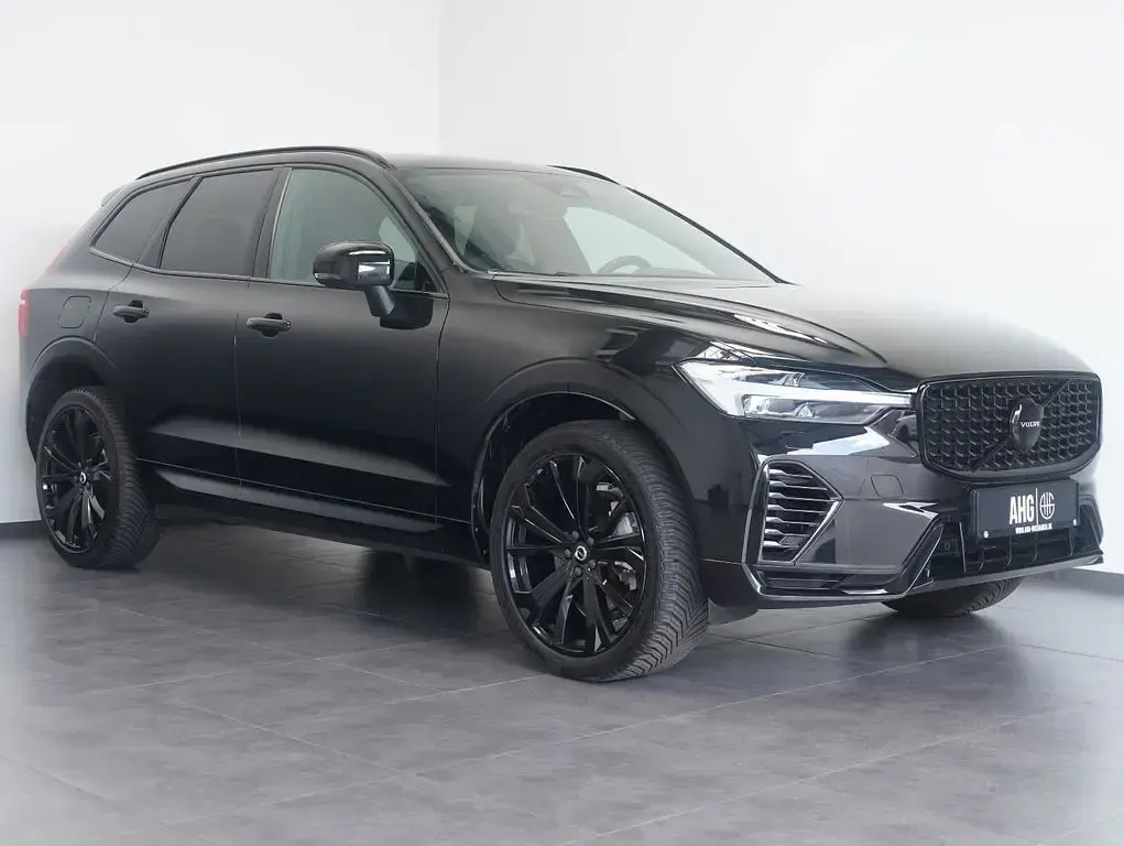 Gebraucht Volvo XC60 Plus 398 PS (292 kW) 2024 Schwarz SUV
