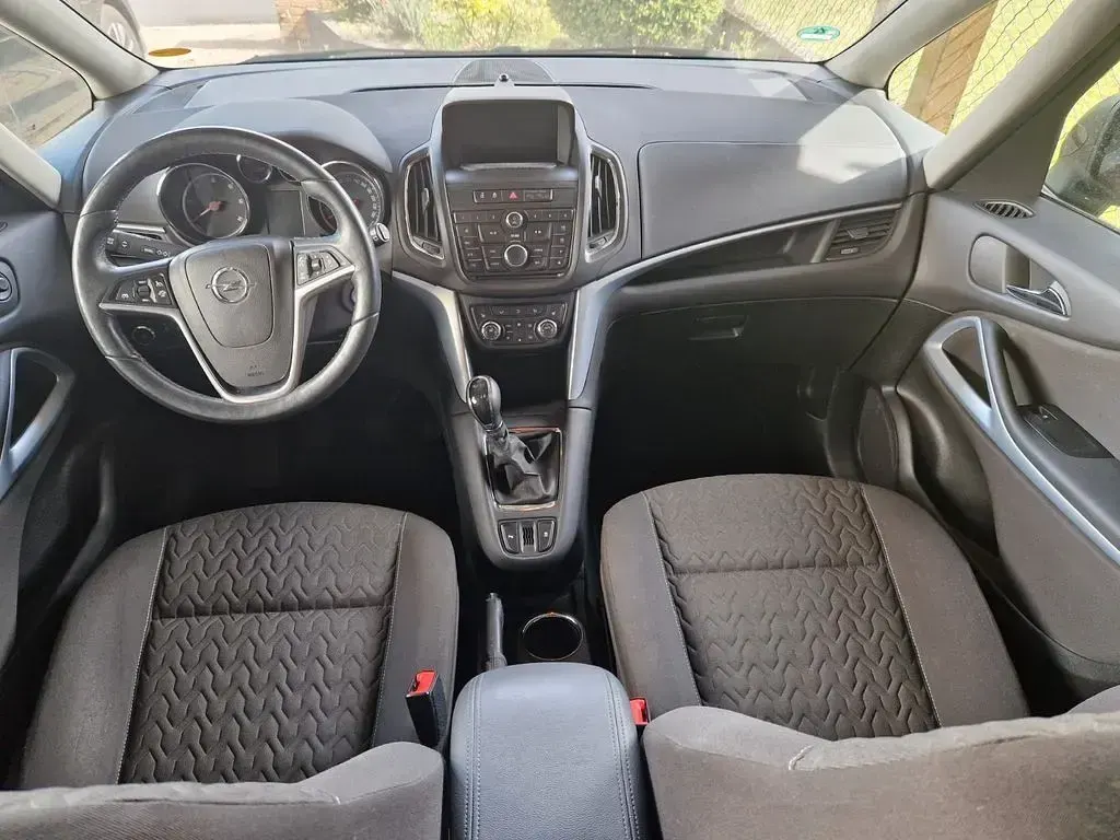 Gebraucht Opel Zafira Tourer Active 131 PS (96 kW) 2014 Braun Van / Kleinbus