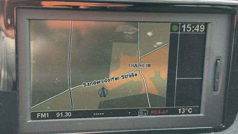 Gebraucht Renault Mégane 110 PS (80 kW) 2015 Weiß Limousine