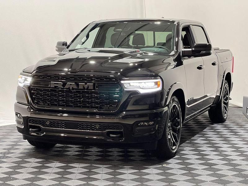 Gebraucht Dodge Ram Limited 540 PS (397 kW) 2024 Schwarz Pickup