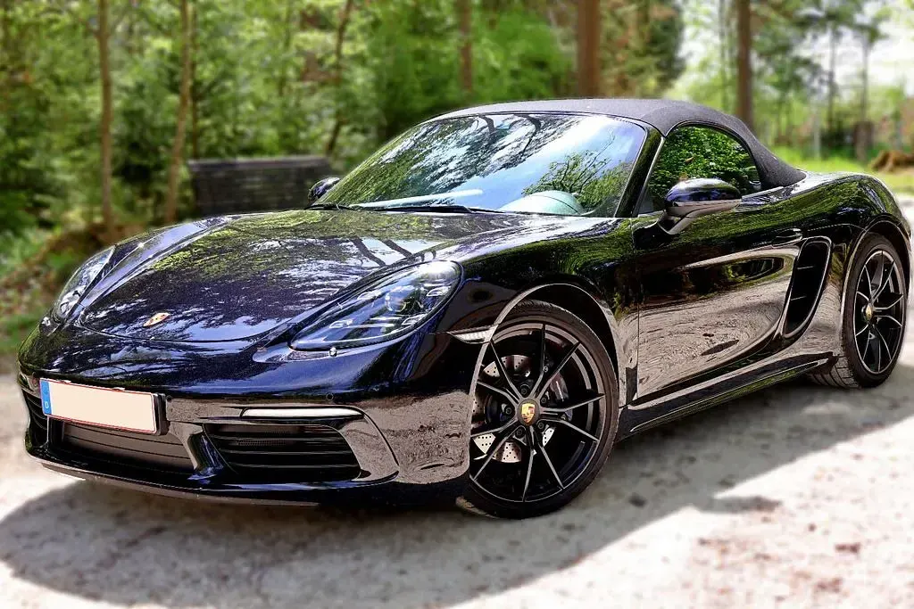 Gebraucht Porsche Boxster 299 PS (219 kW) 2021 Schwarz Cabrio