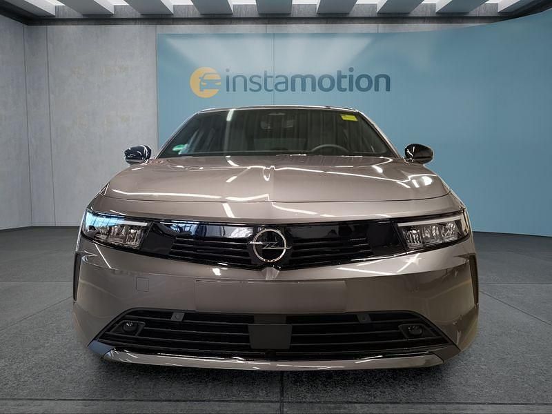 Gebraucht Opel Astra 131 PS (96 kW) 2025 Grau Limousine