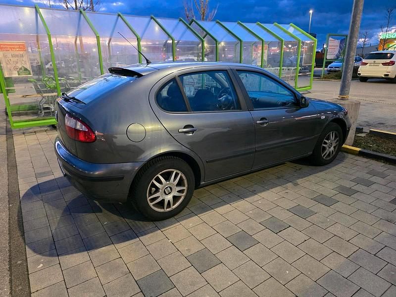 Gebraucht Seat Leon 2002 Grau Kleinwagen