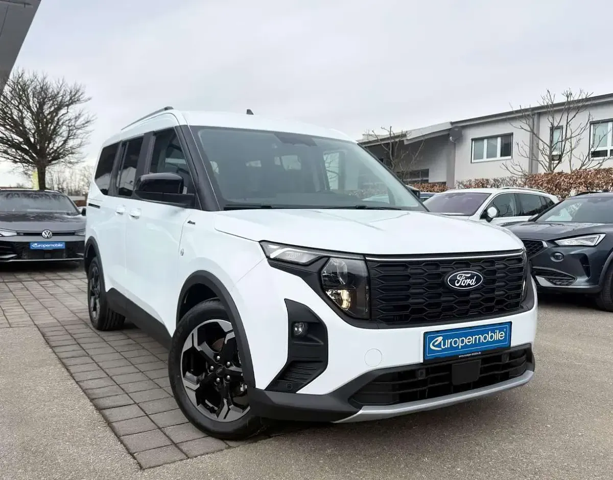 Neu Ford Tourneo Courier Active 125 PS (91 kW) 2026 Frozen white Van / Kleinbus