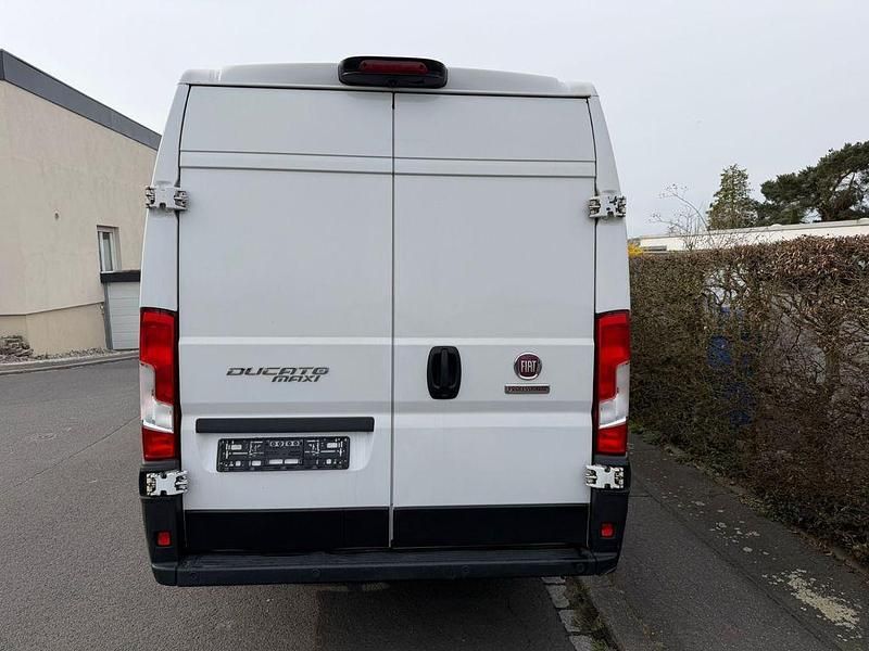 Gebraucht Fiat Ducato 160 PS (117 kW) 2020 Weiß Van