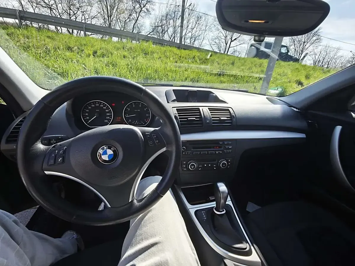 Gebraucht BMW 118 Sport Line 143 PS (105 kW) 2010 Kleinwagen
