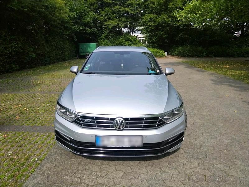 Gebraucht VW Passat Highline 190 PS (139 kW) 2017 Silber Kombi