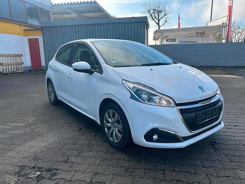 Weiß Gebraucht 2019 Peugeot 208 Kleinwagen | 6.650 € (Superpreis) - Bild 1/4