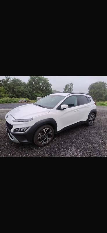 Weiß Gebraucht 2021 Hyundai Kona SUV | 15.999 € (Superpreis) - Bild 1/4