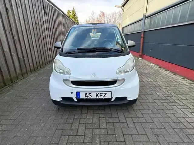 Gebraucht Smart ForTwo Cabrio Passion 71 PS (52 kW) 2008 Weiß Cabrio
