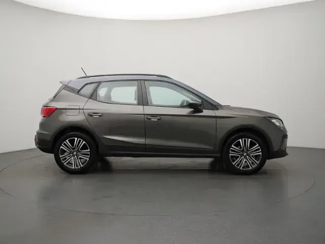 Gebraucht Seat Arona Style 116 PS (85 kW) 2024 Grau SUV
