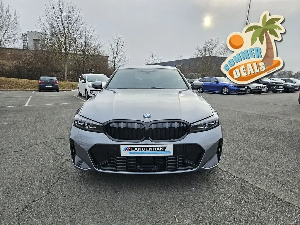 Gebraucht BMW 320 Performance 190 PS (139 kW) 2026 Grau Limousine