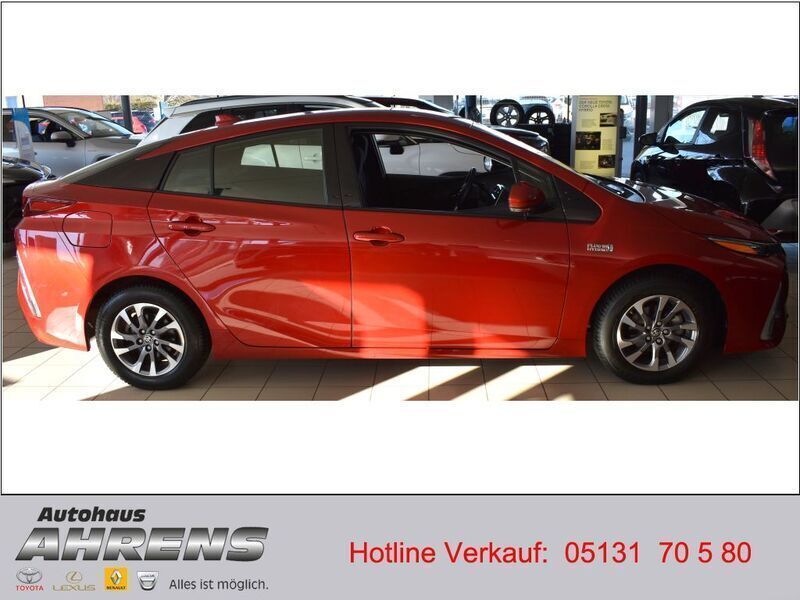 Gebraucht Toyota Prius Plug-in Hybrid Comfort 122 PS (89 kW) 2017 Andere farbe Kleinwagen