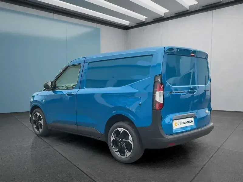 Neu Ford Transit Courier 135 kW (184 PS) 2025 Blau Van