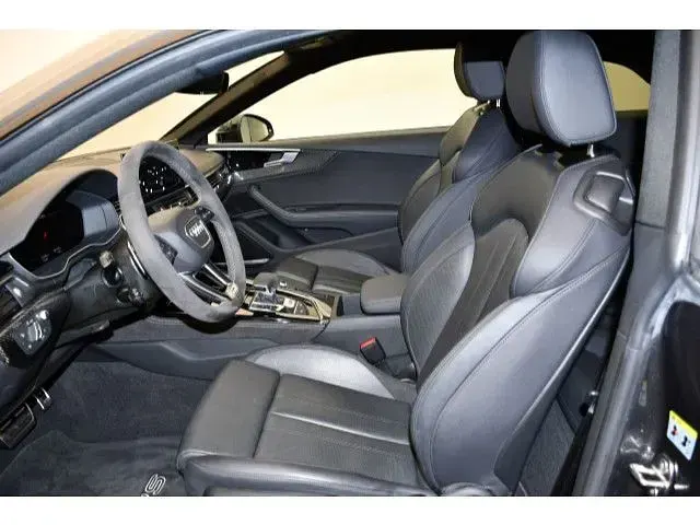 Gebraucht Audi RS5 Ambiente 450 PS (330 kW) 2022 Daytonagrau perleffekt (metallic) Coupé