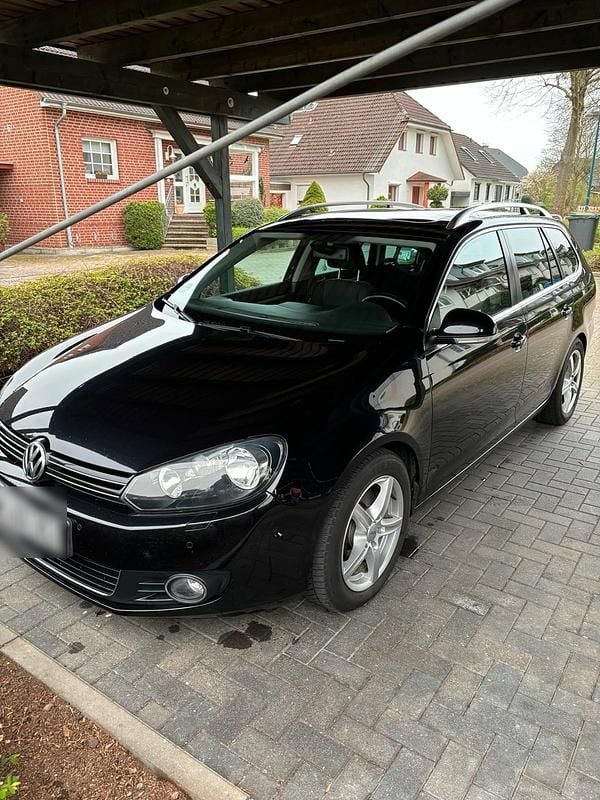 Gebraucht VW Golf VI 140 PS (102 kW) 2010 Schwarz Kleinwagen