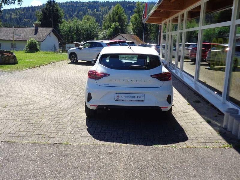 Neu Mitsubishi Colt Basis 67 PS (49 kW) 2025 Antarktisweiß Kleinwagen
