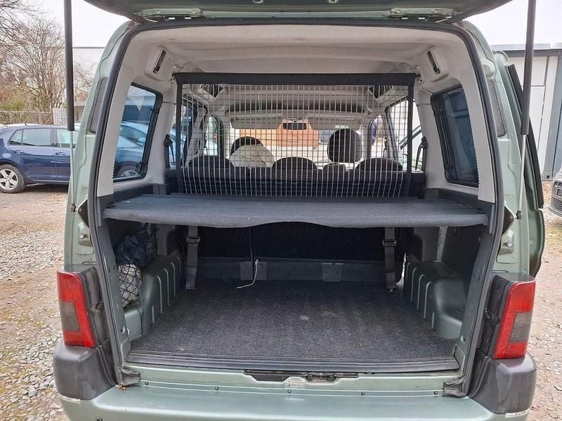 Gebraucht Peugeot Partner Quiksilver 109 PS (80 kW) 2005 Grün Van / Kleinbus