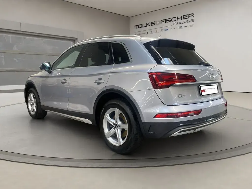 Gebraucht Audi Q5 Ambiente 204 PS (150 kW) 2022 Silber SUV