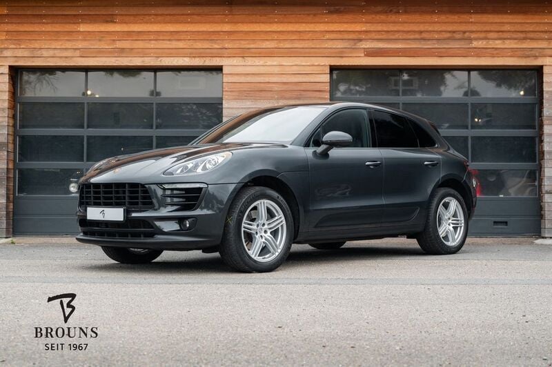 Grau Gebraucht 2018 Porsche Macan SUV | 41.950 € (Guter Preis) - Bild 1/4