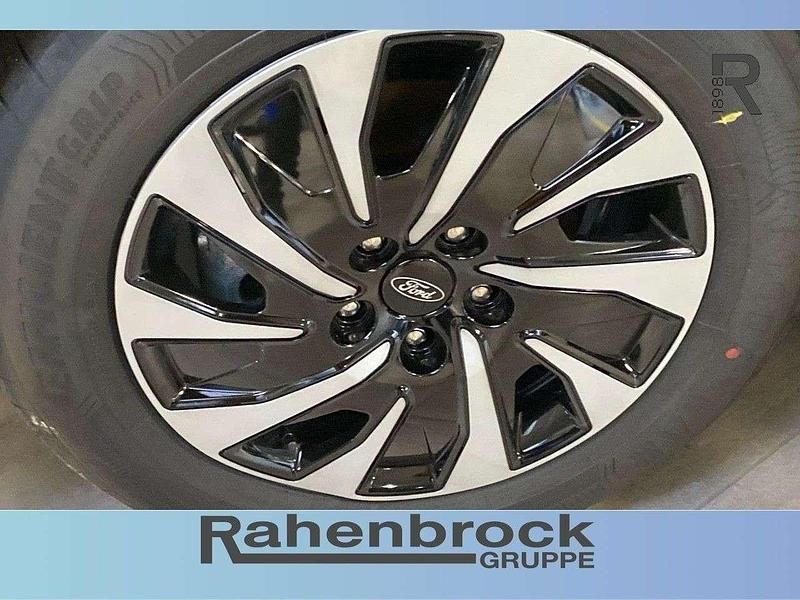 Neu Ford Focus Titanium 155 PS (114 kW) 2026 Agate black metallic Limousine