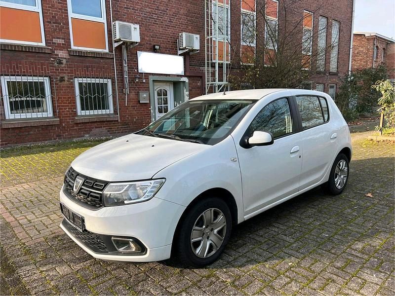 Weiß Gebraucht 2019 Dacia Sandero Kleinwagen | 3.850 € (Superpreis) - Bild 1/4