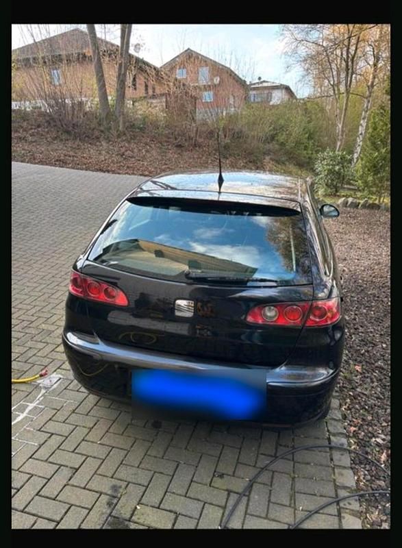 Gebraucht Seat Ibiza 75 PS (55 kW) 2005 Schwarz Kleinwagen