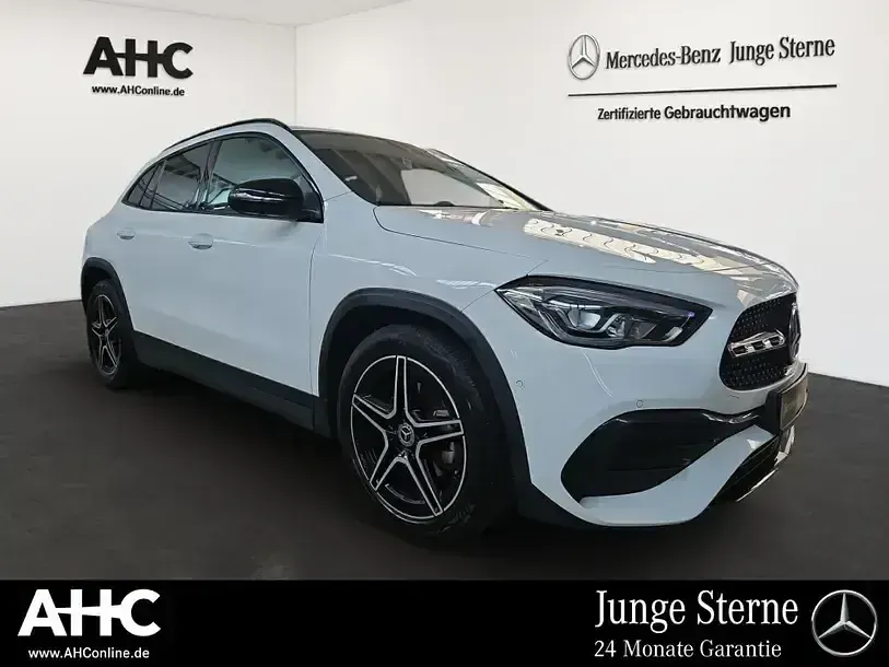 Gebraucht Mercedes GLA200 AMG 163 PS (119 kW) 2022 Weiß SUV
