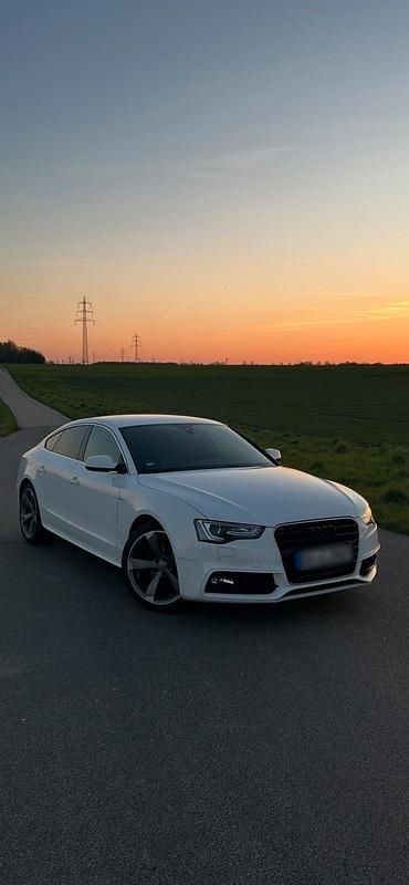 Gebraucht Audi A5 Sportback S-Line 170 PS (125 kW) 2013 Weiß Kleinwagen