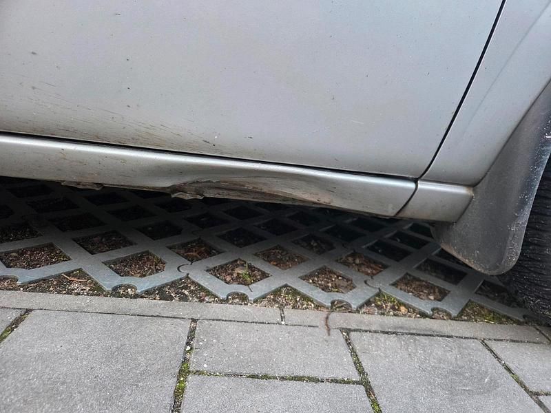 Gebraucht Ford Mondeo 125 PS (91 kW) 2001 Kombi