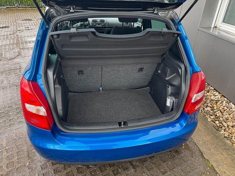 Gebraucht Skoda Fabia vRS 179 PS (131 kW) 2011 Blau Limousine