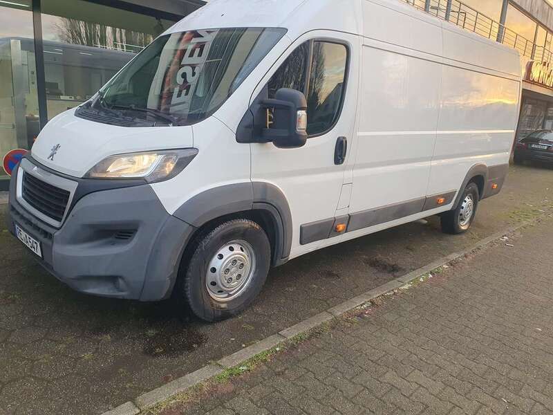 Weiss banquise Gebraucht 2014 Peugeot Boxer Comfort Van | 7.950 € (Fairer Preis) - Bild 1/4
