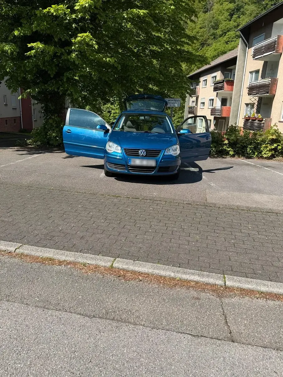 Gebraucht VW Polo 54 PS (39 kW) 2005 Blau Kleinwagen