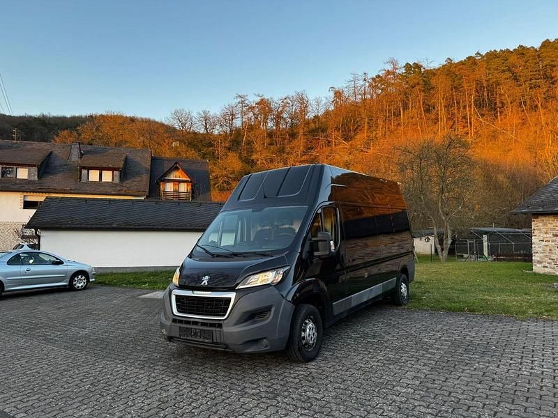 Gebraucht Peugeot Boxer 131 PS (96 kW) 2016 Schwarz Van