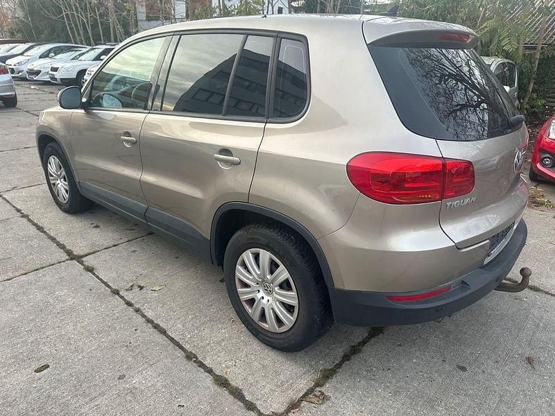 Usado VW Tiguan 110 HP (80 kW) 2014 Castanho SUV