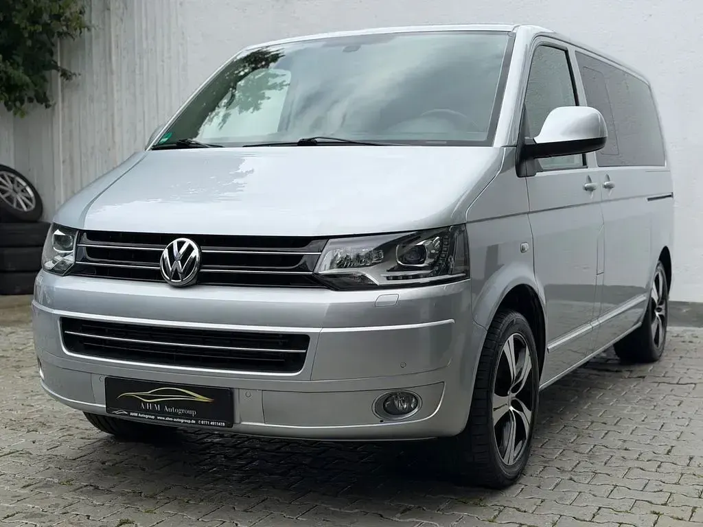 Gebraucht VW Multivan Highline 179 PS (131 kW) 2012 Silber Van / Kleinbus