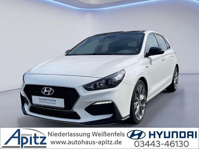 Polar white Gebraucht 2020 Hyundai i30 N Line Limousine | 19.990 € (Fairer Preis) - Bild 1/4
