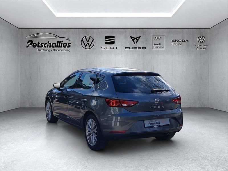 Usata Seat Leon Style 125 CV (91 kW) 2017 Grigio Berlina