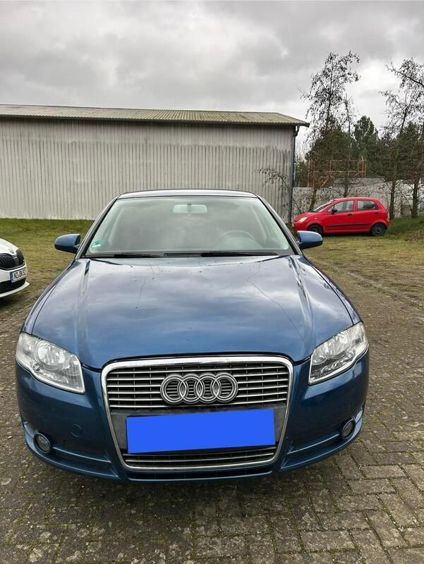 Blau Gebraucht 2008 Audi A4 Limousine | 4.200 € (Guter Preis) - Bild 1/4