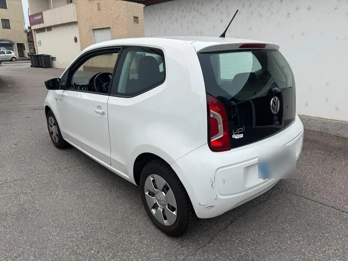 Gebraucht VW up! 60 PS (44 kW) 2014 Weiß Kleinwagen