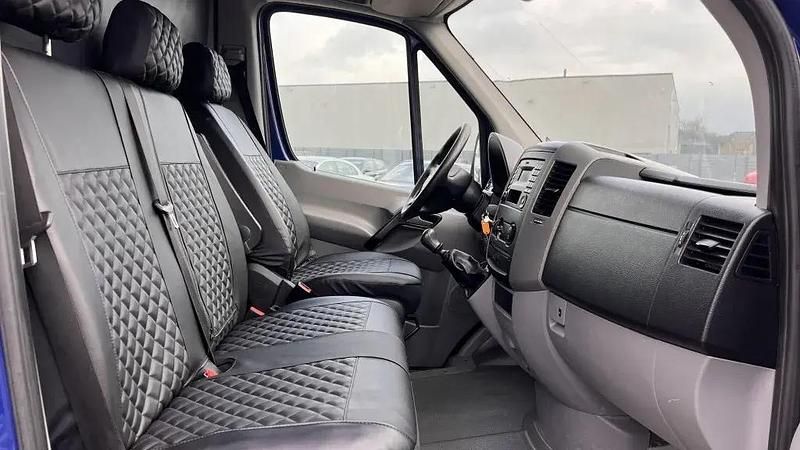 Gebraucht Mercedes Sprinter 95 PS (69 kW) 2014 Blau atlantisblau Van